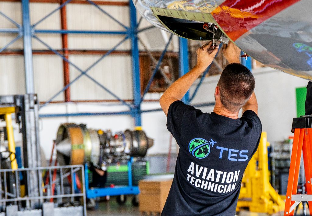 e02325db62e6abb77c8e7abad3fc34c1 Engine Services | TES